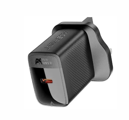 [3936] ايس فاست -  شاحن جداري بقوة 30W بمنفذ USB-C